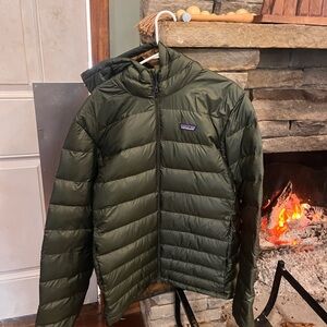 Patagonia Olive and Brown Puffer Jacket